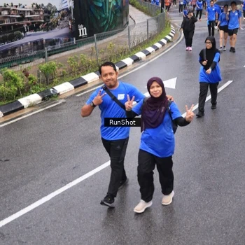 Runner Photo 7943818