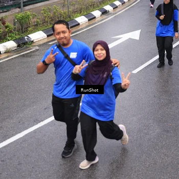 Runner Photo 7943821