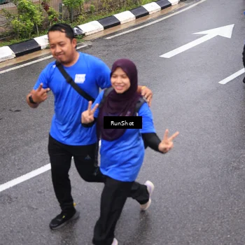 Runner Photo 7943826
