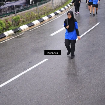 Runner Photo 7943841