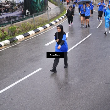 Runner Photo 7943844