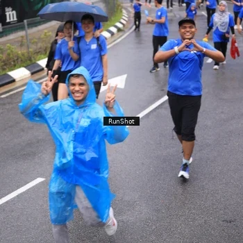 Runner Photo 7943887