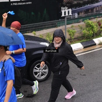 Runner Photo 7943930