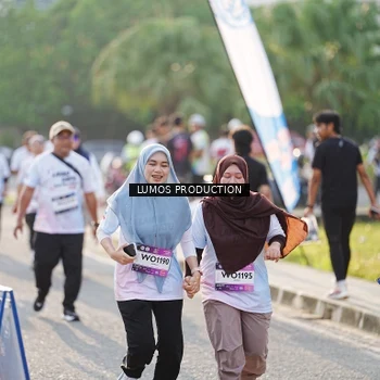 Runner Photo 7943965