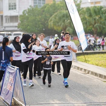 Runner Photo 7943969