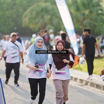 Runner Photo 7943978