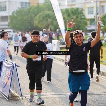Runner Photo 7944039