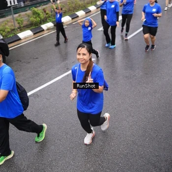Runner Photo 7944047