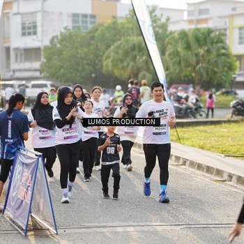 Runner Photo 7944049