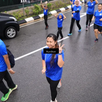 Runner Photo 7944050