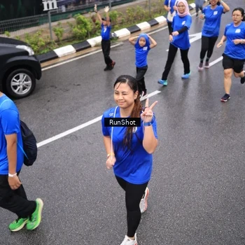 Runner Photo 7944051