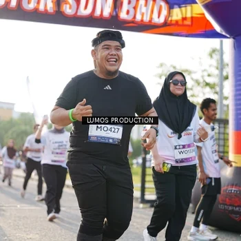 Runner Photo 7944076