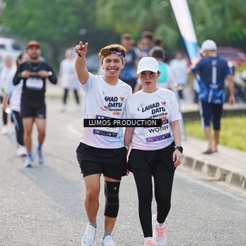 Runner Photo 7944082