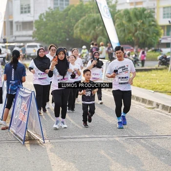 Runner Photo 7944085