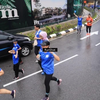 Runner Photo 7944098