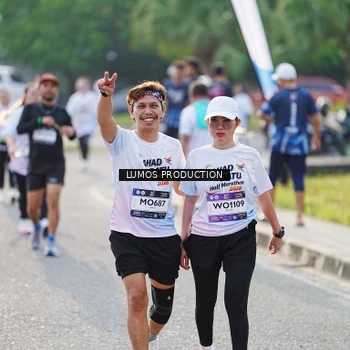 Runner Photo 7944101