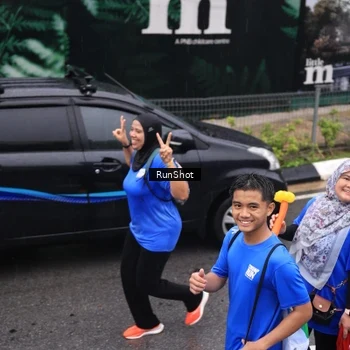 Runner Photo 7944108