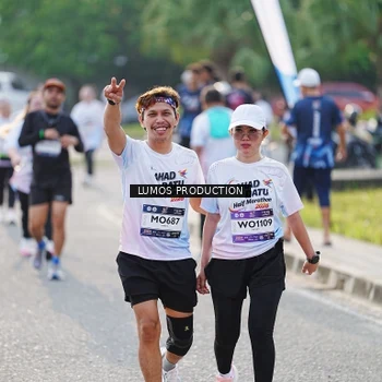 Runner Photo 7944140