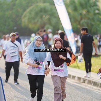 Runner Photo 7944143