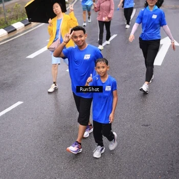 Runner Photo 7944149