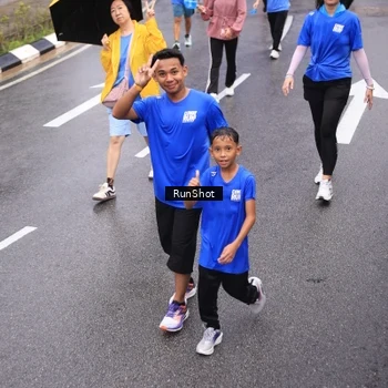 Runner Photo 7944150