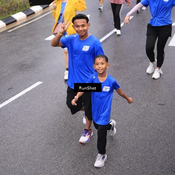Runner Photo 7944158