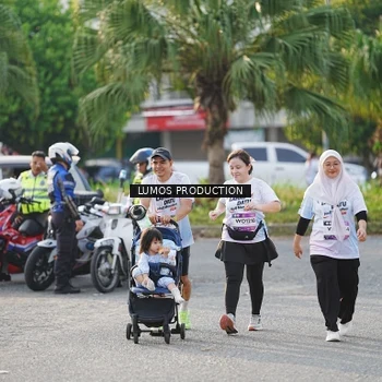 Runner Photo 7944164