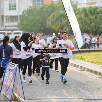 Runner Photo 7944182