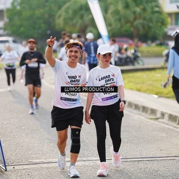 Runner Photo 7944186