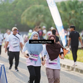 Runner Photo 7944202