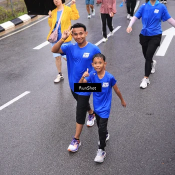 Runner Photo 7944205