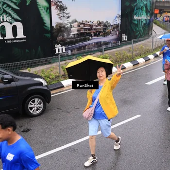 Runner Photo 7944212