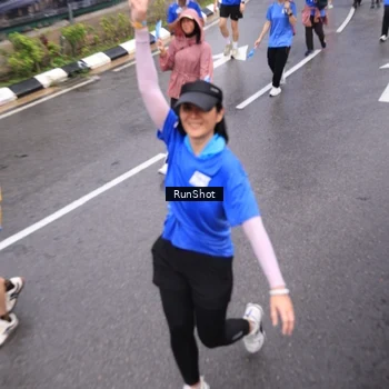Runner Photo 7944219