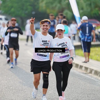 Runner Photo 7944229