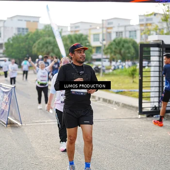 Runner Photo 7944238
