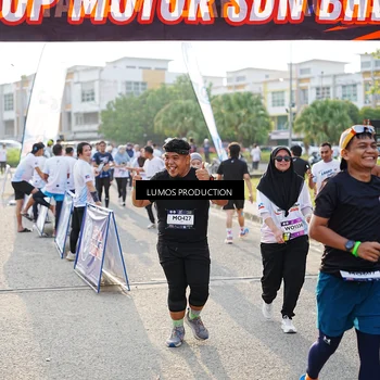 Runner Photo 7944243