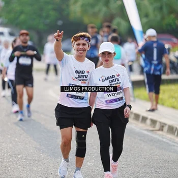 Runner Photo 7944258