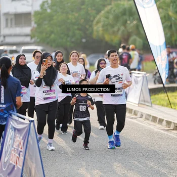 Runner Photo 7944269