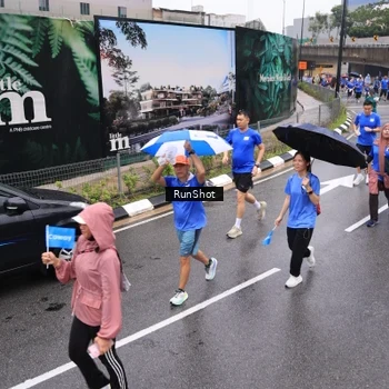 Runner Photo 7944279