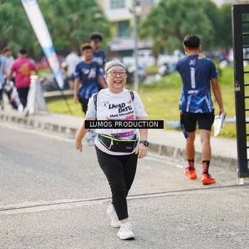 Runner Photo 7944286