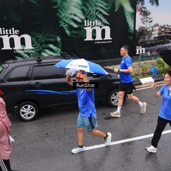 Runner Photo 7944287