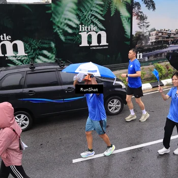 Runner Photo 7944288