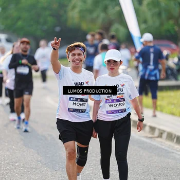 Runner Photo 7944293