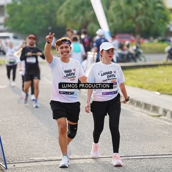 Runner Photo 7944317