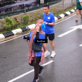 Runner Photo 7944320