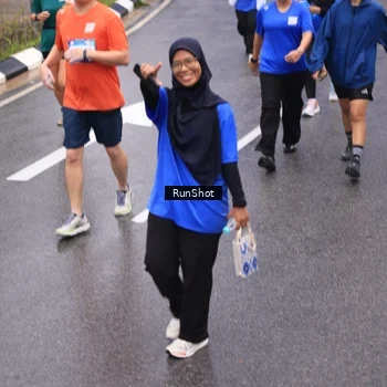 Runner Photo 7944330