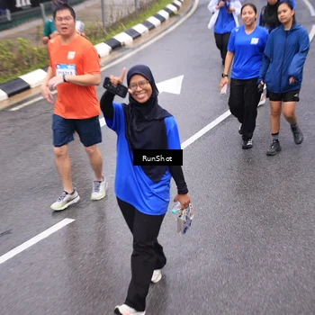 Runner Photo 7944358