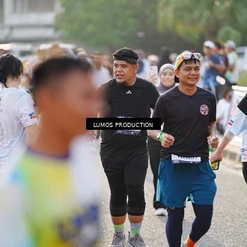 Runner Photo 7944385