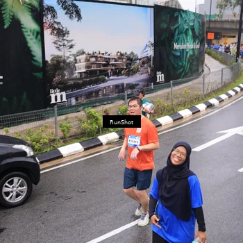 Runner Photo 7944388