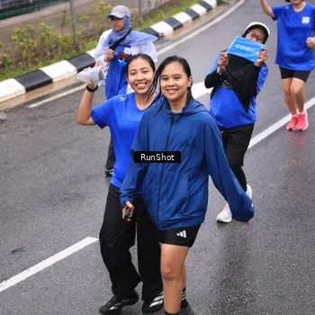 Runner Photo 7944404